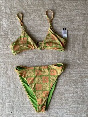 Dippin' Daisy's Green & Peach Floral Bikini Top